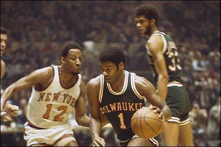 一直被视作 一直被视作