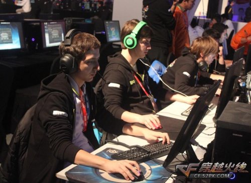 完成支线与 完成支线与