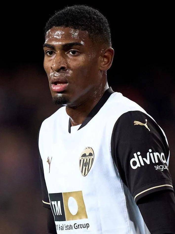 半年内变更 半年内变更